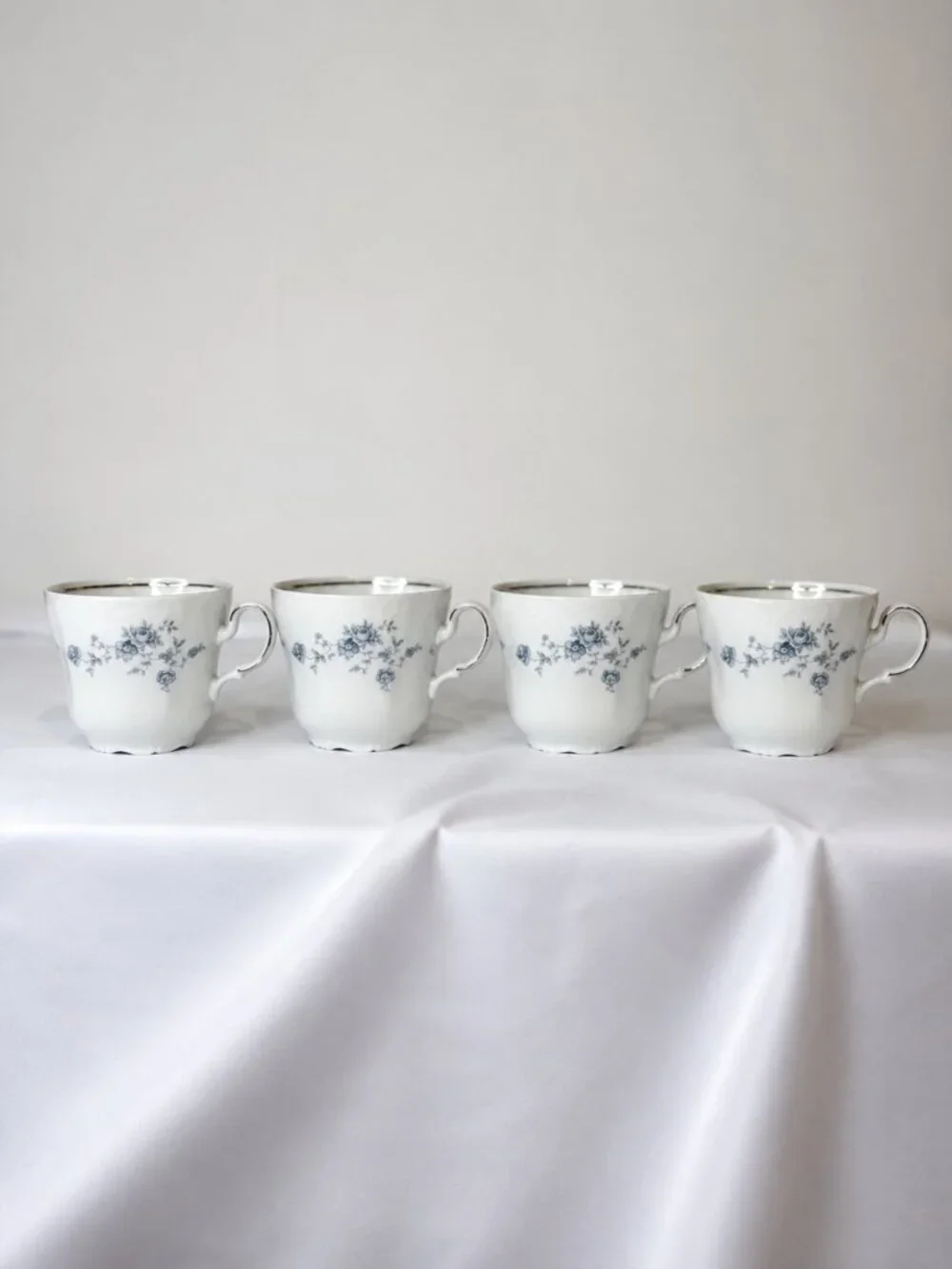 Vintage Johann Haviland‎ Blue Garland Cups Set of 4 Bavaria Germany Floral Tea